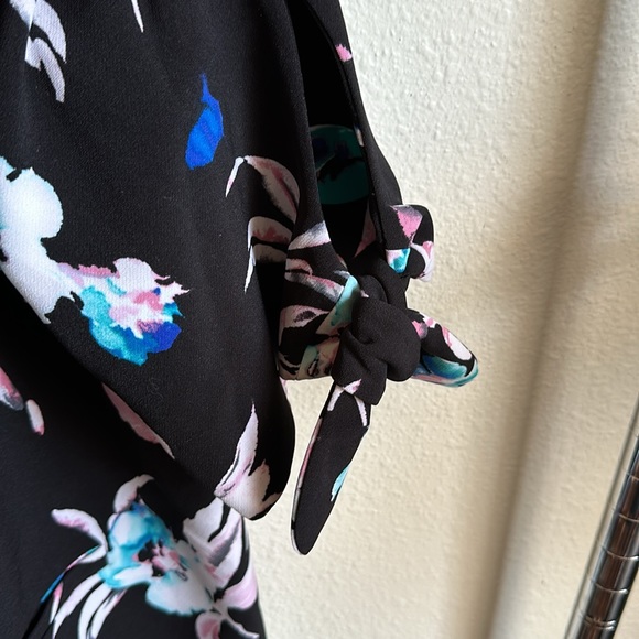 Lane Bryant Floral Black Blazer - Picture 5 of 11